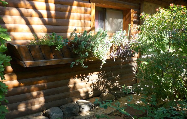 בקתות עדי - ������ �קרית שמונה - ������ ����